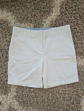 NWT Izod Bar Harbor Classic Women's White Chino Shorts